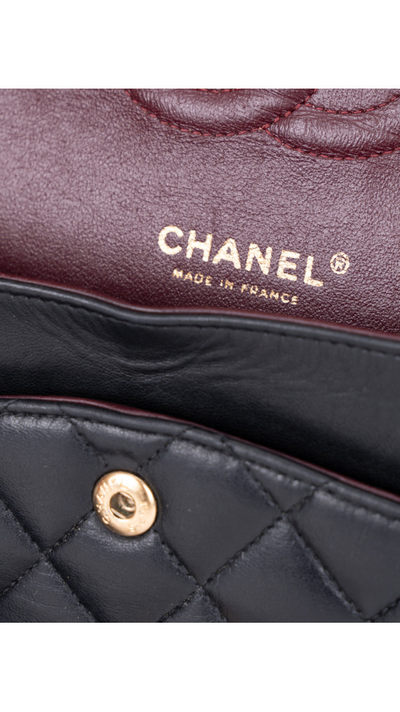 Chanel Classic Double Flap Bag Medium i Sort Lammeskinn