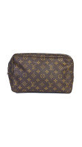 Louis Vuitton Trousse Toilette Size 28