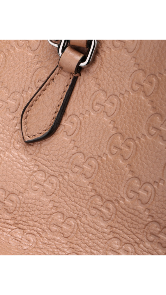 Gucci Alma Skulderveske I Preget Monogram