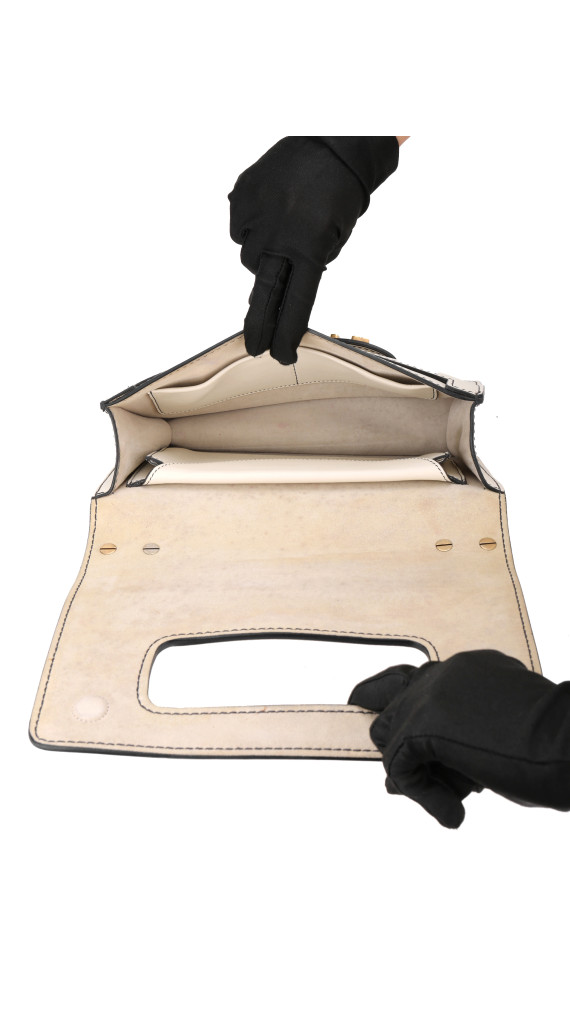 Dior J’ADIOR Flap Bag i Hvit Skinn med Gullkjedestropp