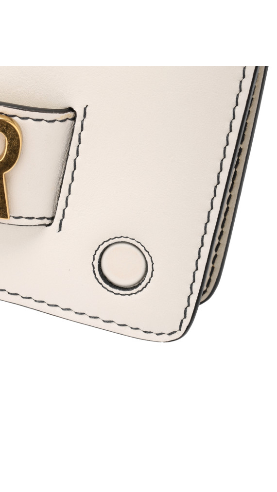 Dior J’ADIOR Flap Bag i Hvit Skinn med Gullkjedestropp