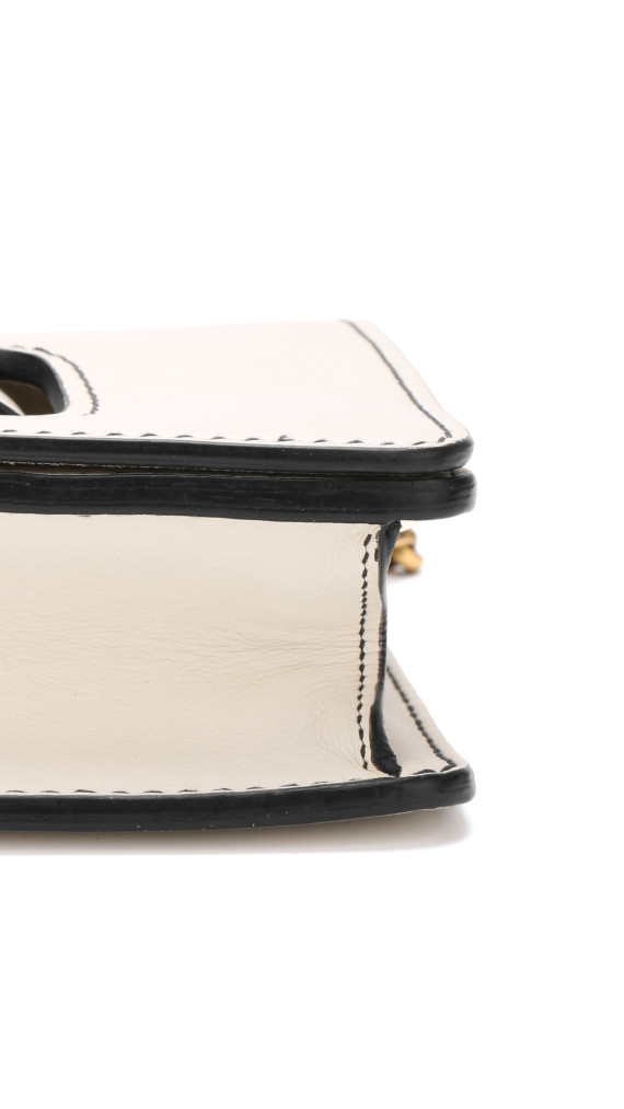 Dior J’ADIOR Flap Bag i Hvit Skinn med Gullkjedestropp
