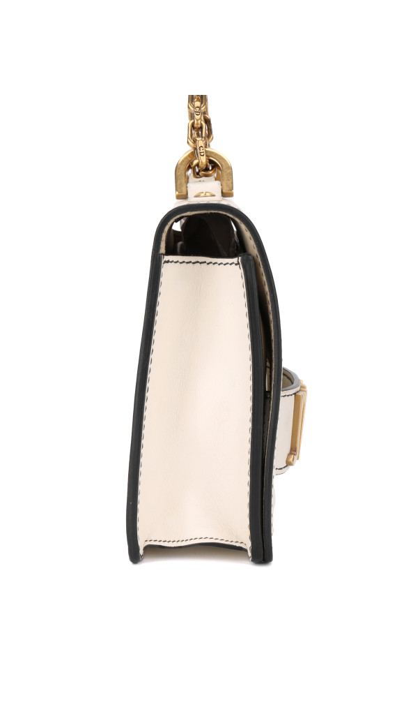 Dior J’ADIOR Flap Bag i Hvit Skinn med Gullkjedestropp