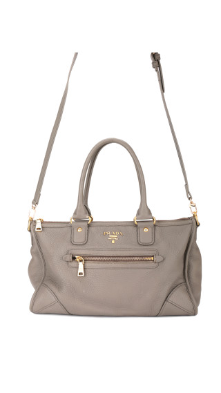 Prada Vitello Leather Shoulder Bag i Grå