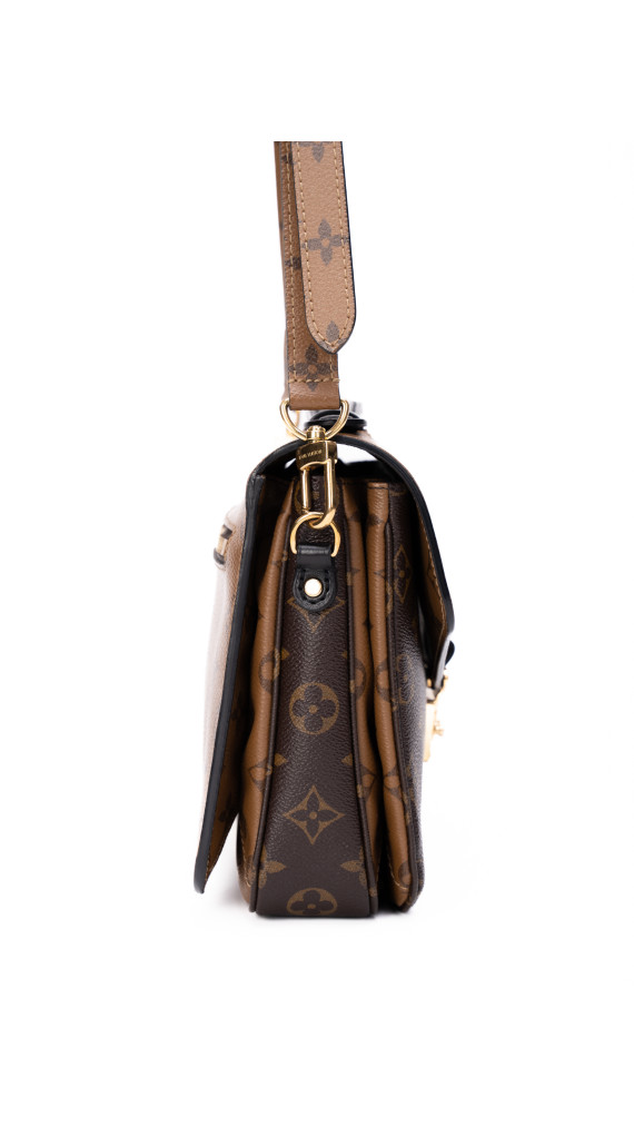Louis Vuitton Pochette Métis Monogram Shoulder Bag
