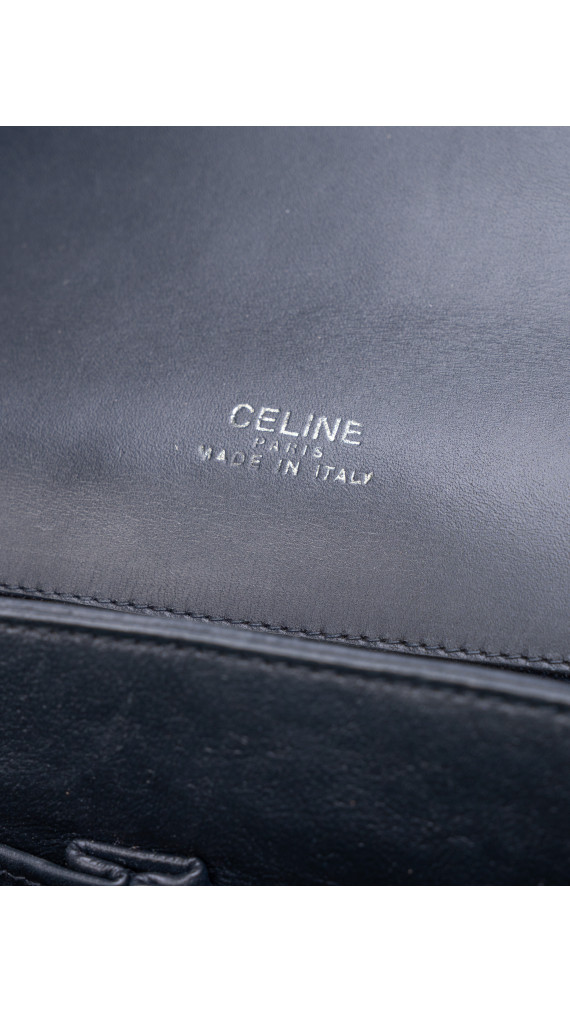 Vintage Céline Skulderveske med Gullspenne – Mørkeblå Kalveskinn