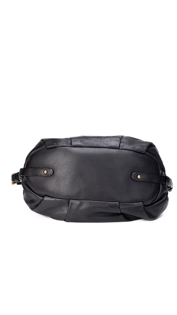 Prada Skulderveske i Sort Skinn med Gullfargede Detaljer