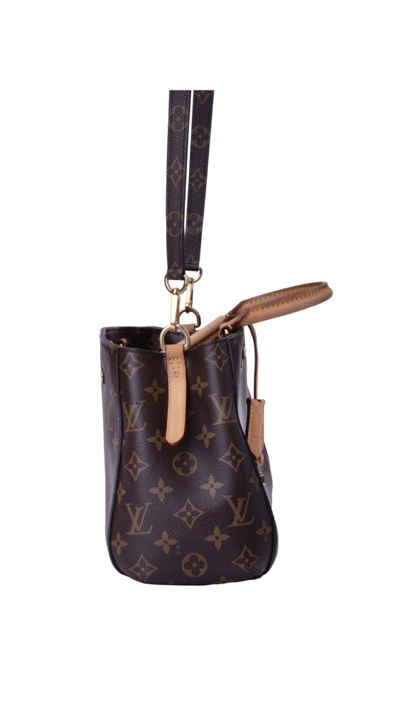 Louis Vuitton Montaigne BB Shoulder Bag