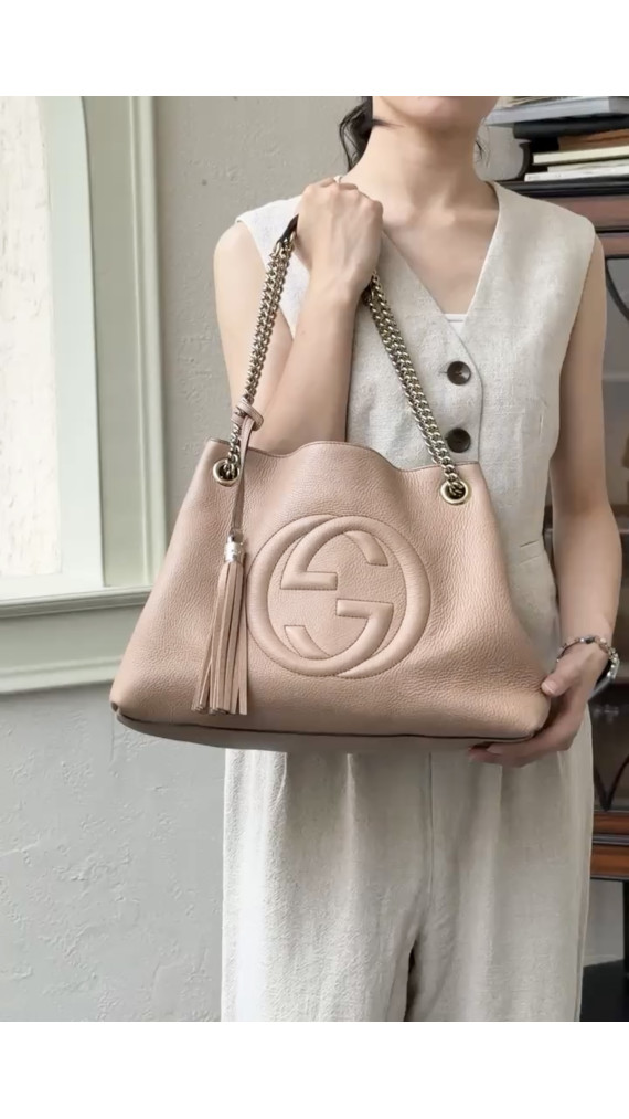 Gucci Soho Chain Tote Bag med Duskedetalj