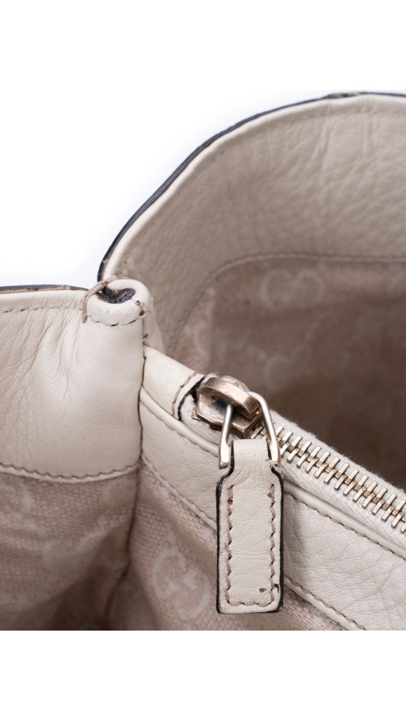 Gucci Bamboo Handle Tote i kremfarget skinn