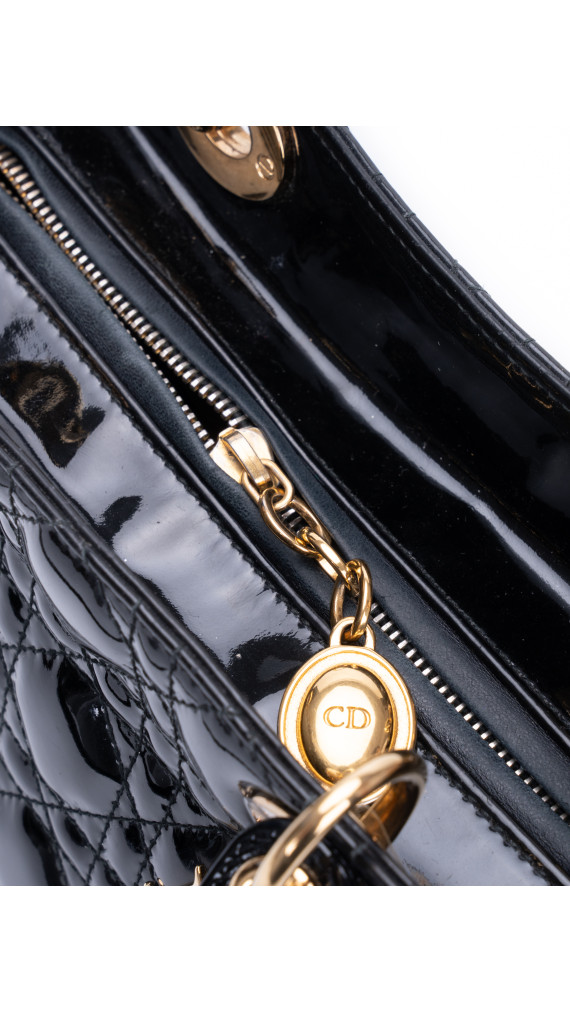 Christian Dior Lady Dior i Patent Skinn Veske – Svart