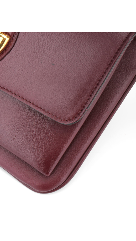 Gucci GG Marmont Skulderveske i Bordeaux Skinn
