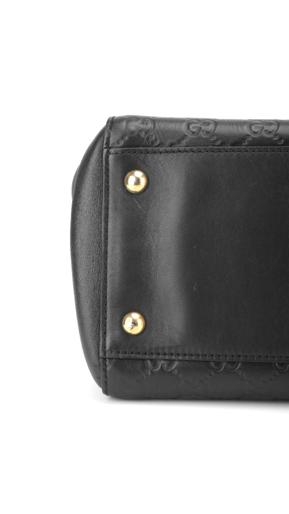 Gucci Tote i Gucci Signature skinn med elegante kjedehåndtak