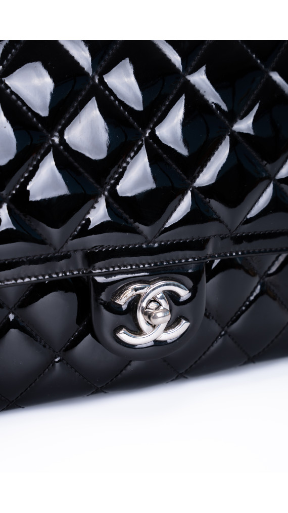 Chanel Classic Mini Flap Shoulder Bag I Sort Patent Skinn