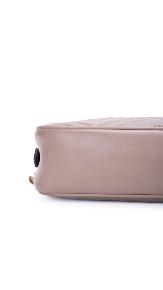 Gucci GG Marmont Matelassé Camera Bag i Dusty Pink