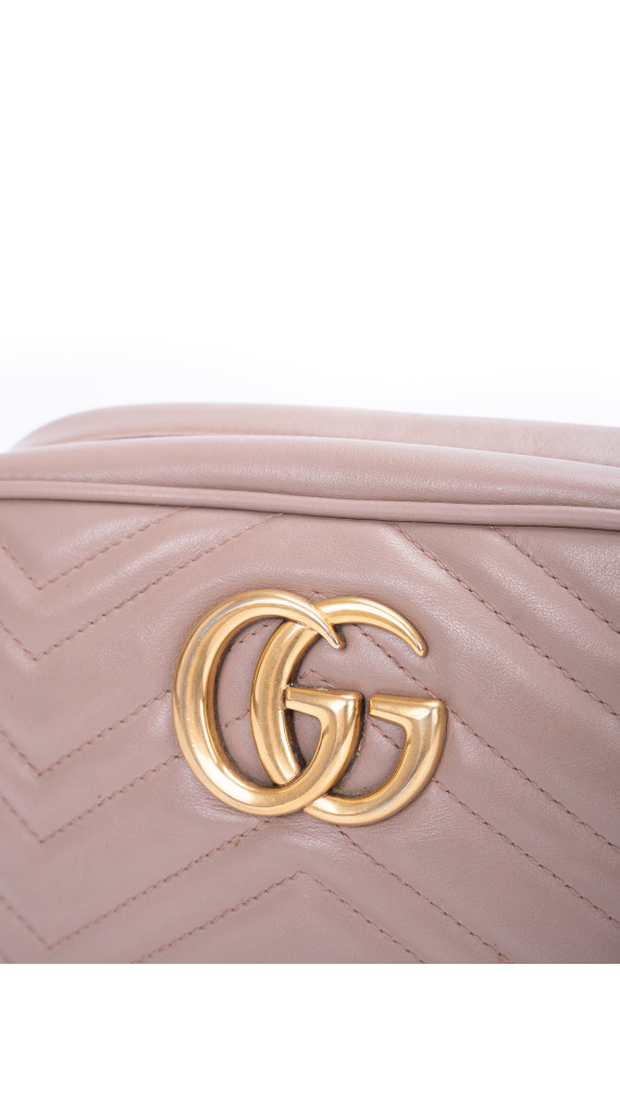 Gucci GG Marmont Matelassé Camera Bag i Dusty Pink