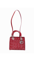 Lady Dior Bag i rød patent skinn Medium