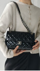 Chanel Classic Mini Flap Shoulder Bag I Sort Patent Skinn