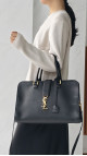 YSL Saint Laurent Cabas Bag Size Medium i svart skinn