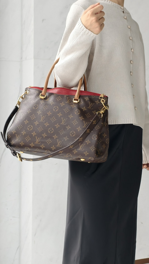 Louis Vuitton Pallas Monogram Cerise Shoulder Bag