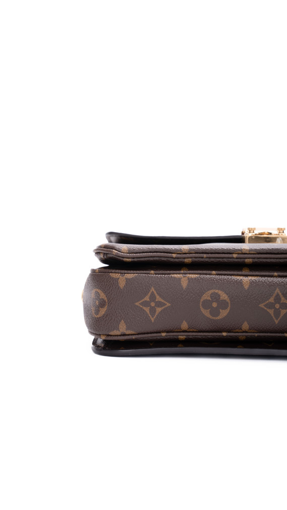 Louis Vuitton Pochette Métis Monogram Canvas