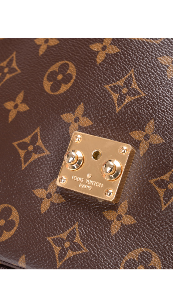 Louis Vuitton Pochette Métis Monogram Canvas