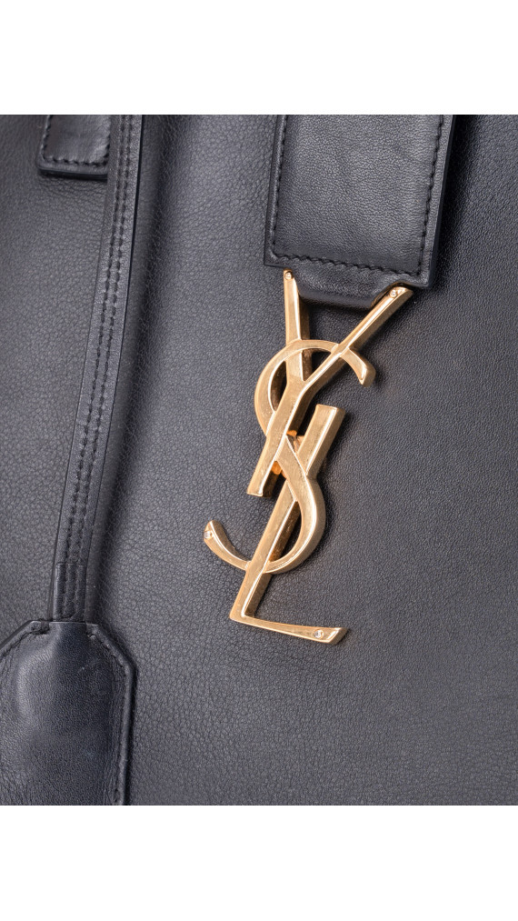 YSL Saint Laurent Cabas Bag Size Medium i svart skinn