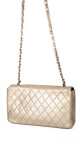 Chanel Single Flap Bag i gull skinn med dekorert CC-lås