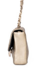 Chanel Single Flap Bag i gull skinn med dekorert CC-lås