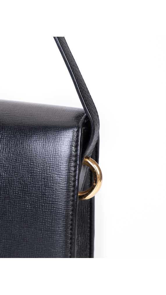 Gucci Logo Plaque Shoulder Bag Sort