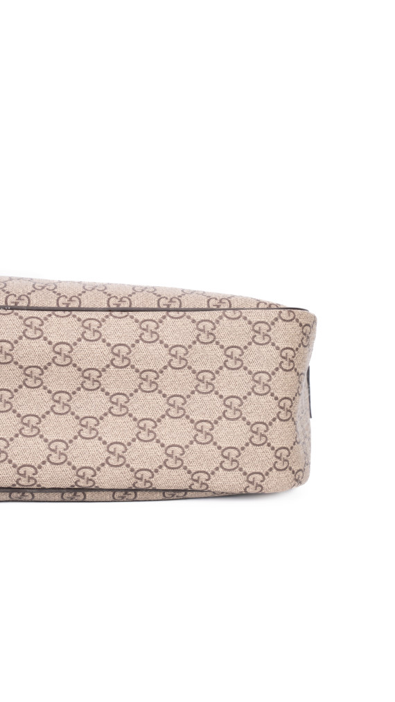 Gucci GG Supreme Messenger Bag Beige