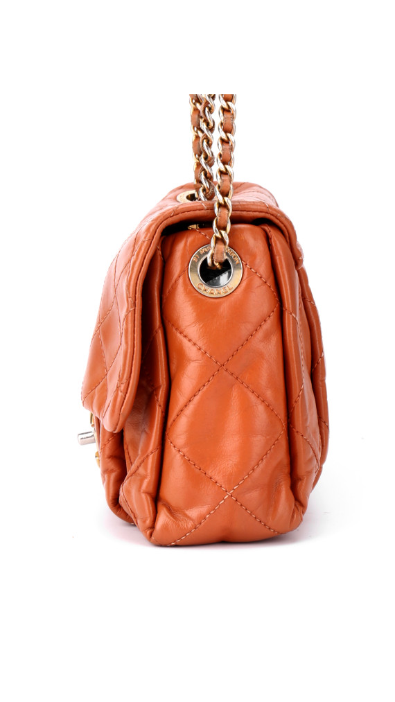 Chanel Single Flap Bag Iridescent Calfskin Shoulder Bag