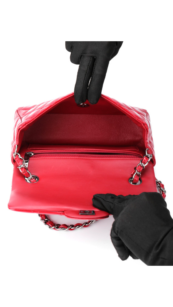Chanel Classic Mini Single Flap Bag Dark Red i Patent Leather