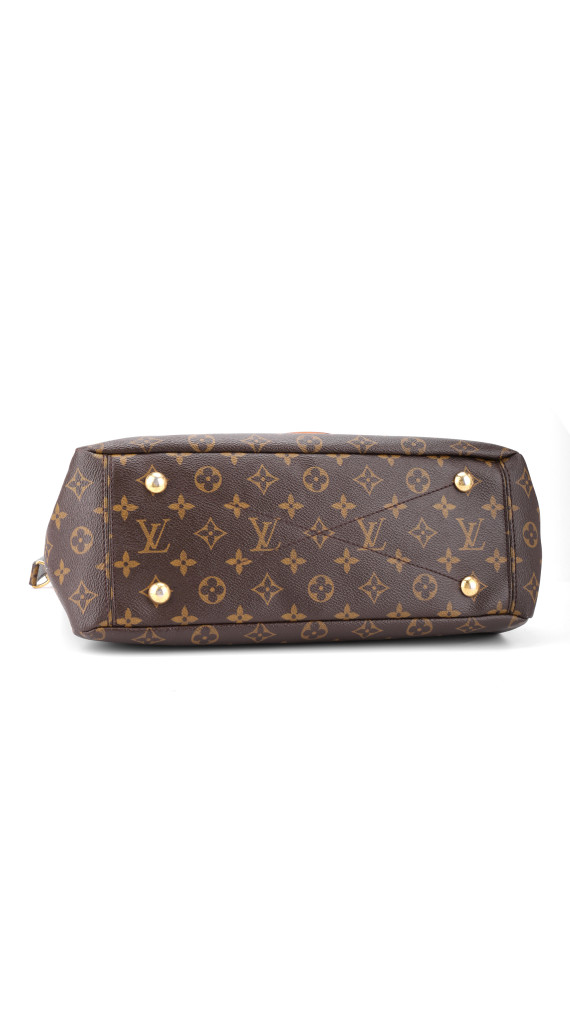 Louis Vuitton Pallas Monogram Canvas Size MM