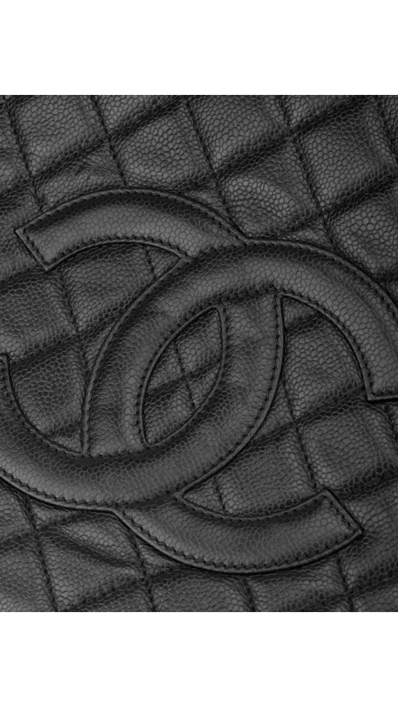 Chanel Shopping Tote i svart quiltet caviar-skinn med sølvfarget hardware