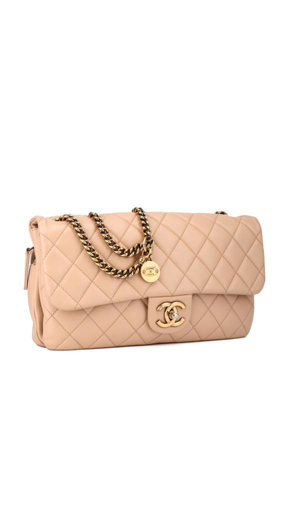 Chanel Single Flap Bag i Beige Calfskinn