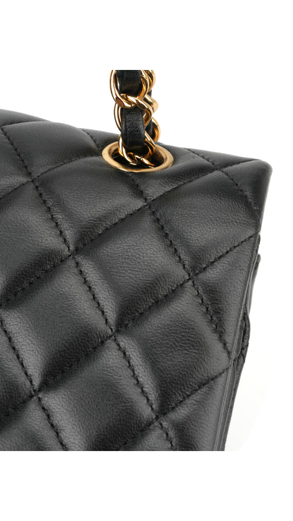 Chanel Classic Double Flap Bag Size Medium