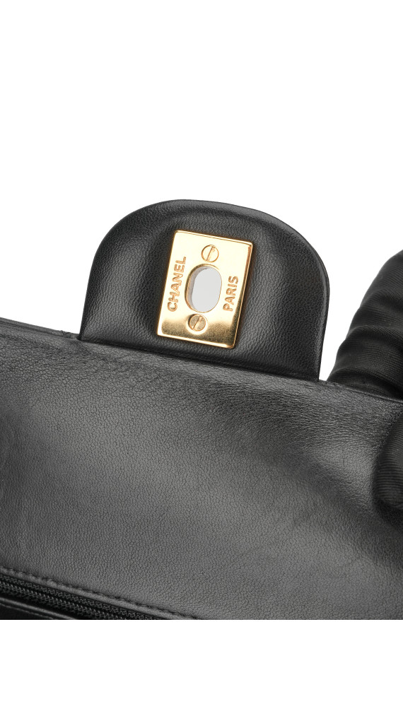 Chanel Classic Double Flap Bag Size Medium