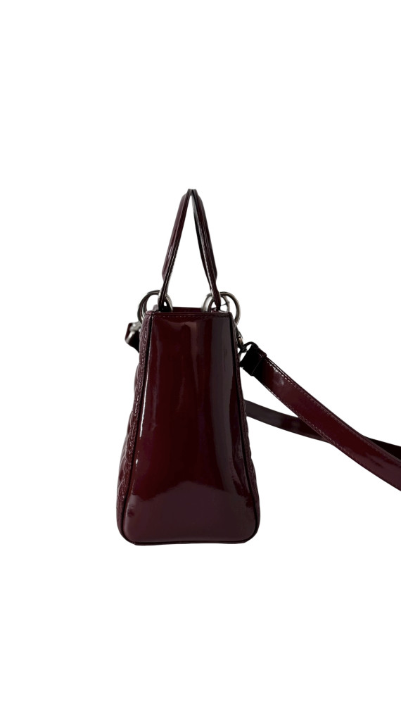 Lady Dior Size Medium i burgunder patent leather