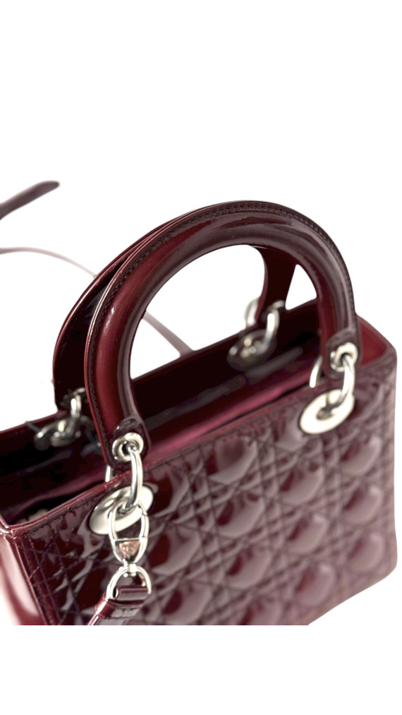 Lady Dior Size Medium i burgunder patent leather