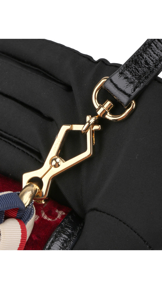 Gucci Sylvie Shoulder Bag  - Red