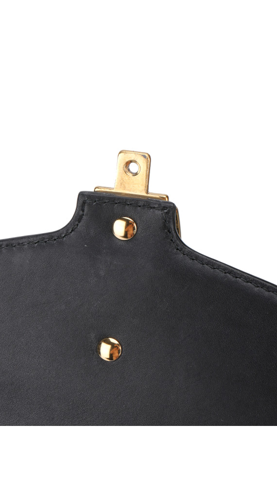 Gucci Sylvie Shoulder Bag  - Red