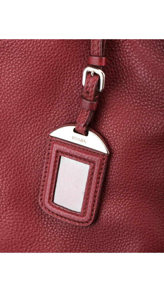 Prada Vitello Daino Shoulder Bag - Burgundy