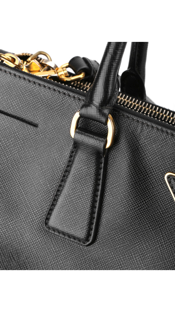 Prada Galleria Saffiano Shoulder Bag - Black