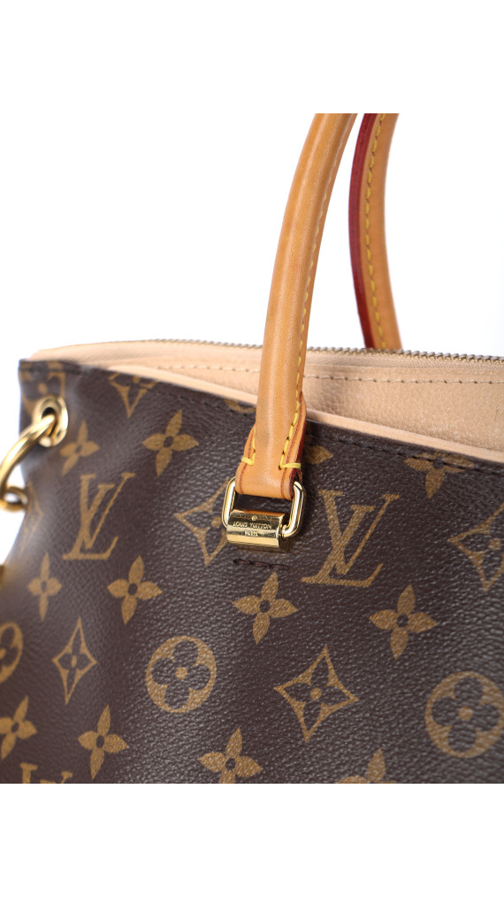 Louis Vuitton Pallas MM i Monogram canvas