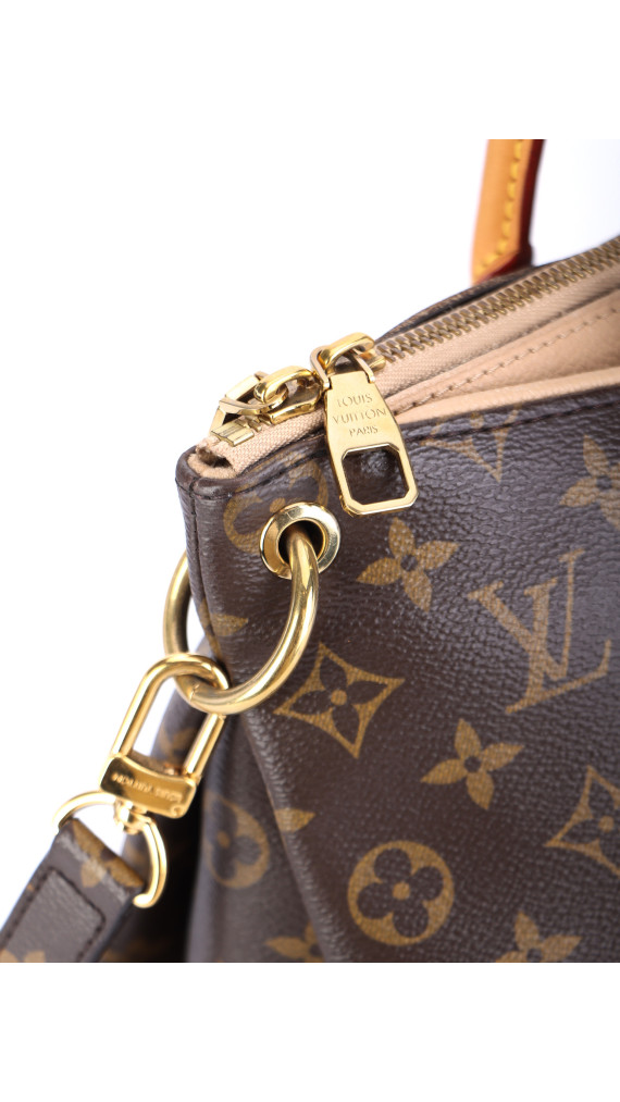 Louis Vuitton Pallas MM i Monogram canvas