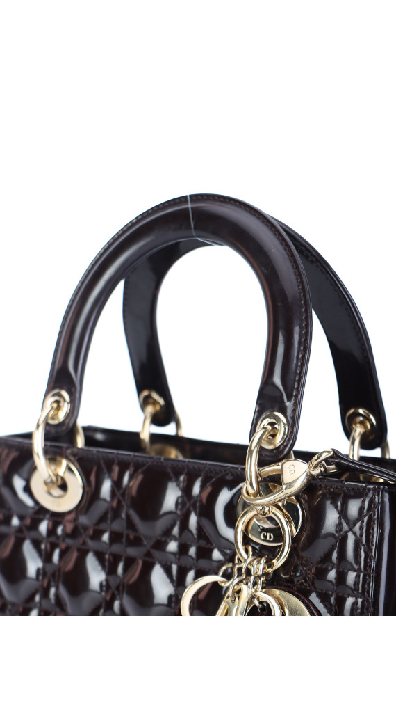 Christian Dior Lady Dior Medium i mørk brun patent skinn