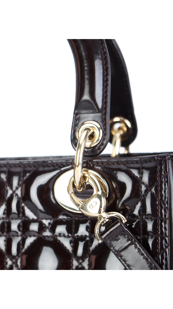 Christian Dior Lady Dior Medium i mørk brun patent skinn