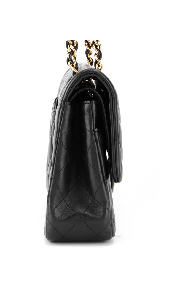 Chanel Classic Double Flap Medium i svart lammeskinn
