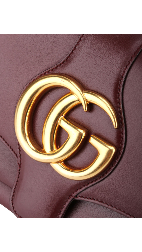 Gucci Arli Small Shoulder Bag i burgunderrødt skinn